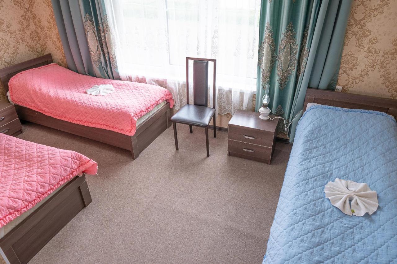 Guest House Jekshen Imeni Karla Marksa  ภายนอก รูปภาพ