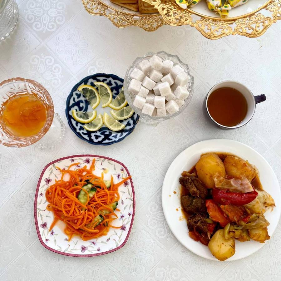 Guest House Jekshen Imeni Karla Marksa  ภายนอก รูปภาพ