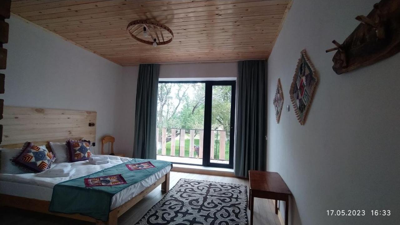 Guest House Jekshen Imeni Karla Marksa  ภายนอก รูปภาพ