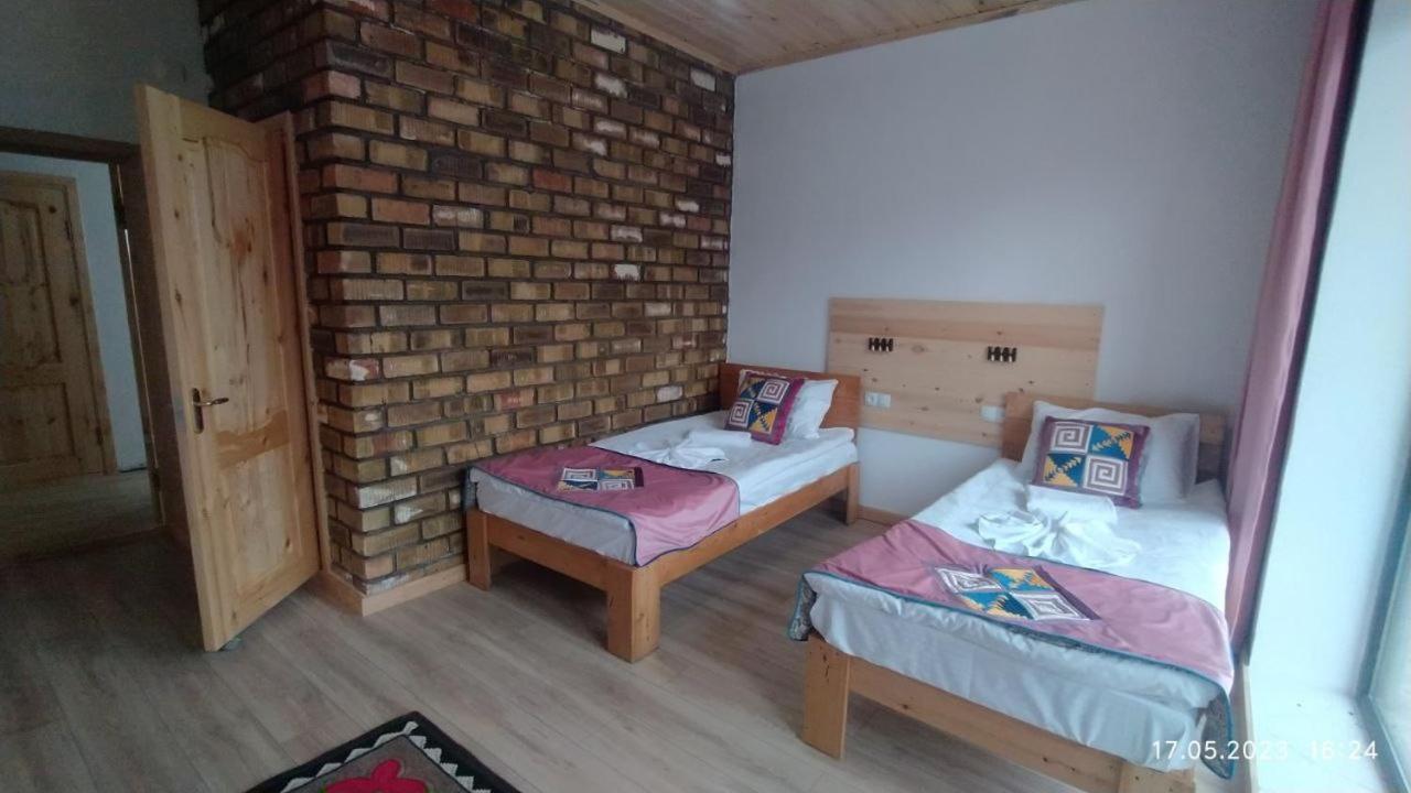 Guest House Jekshen Imeni Karla Marksa  ภายนอก รูปภาพ