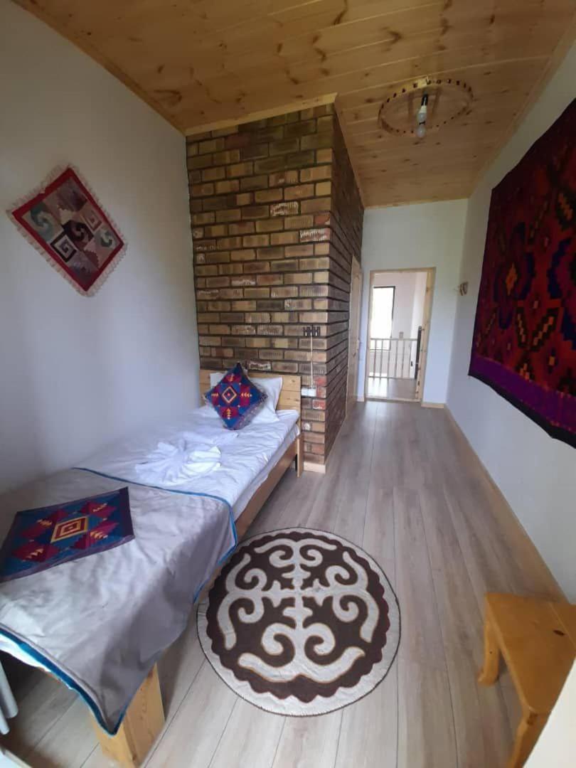 Guest House Jekshen Imeni Karla Marksa  ภายนอก รูปภาพ