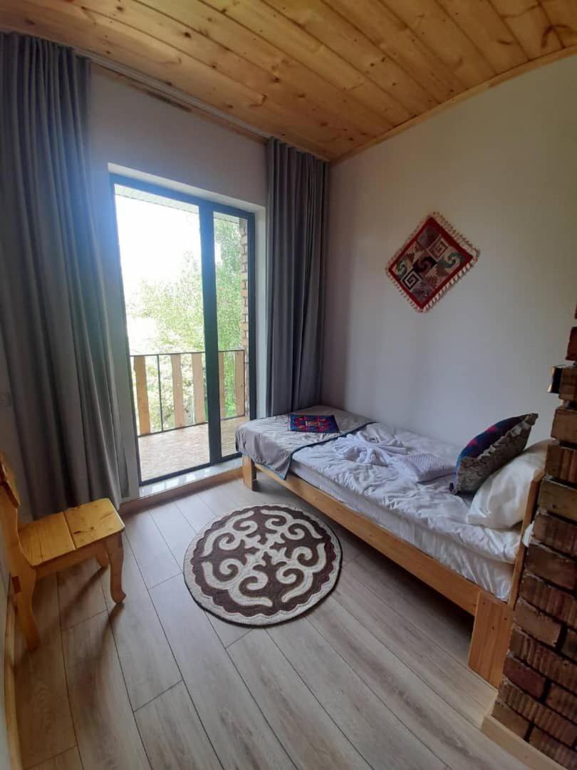 Guest House Jekshen Imeni Karla Marksa  ภายนอก รูปภาพ